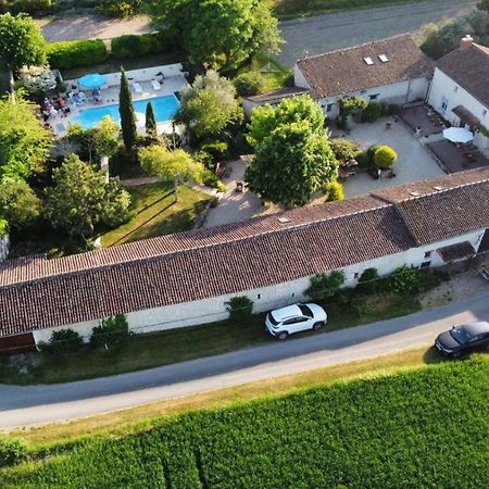 Vila Les Coindries Faye-la-Vineuse Exteriér fotografie